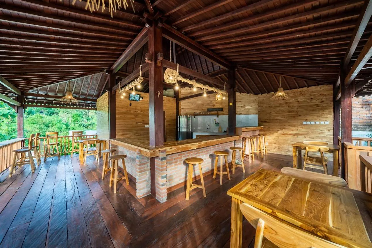***  Lumbung Sari Otel Uluwatu Endonezya
